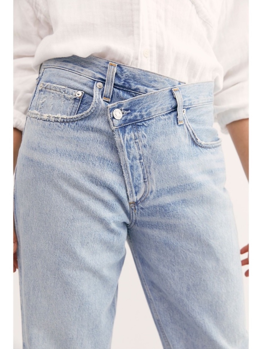 Agolde Light Blue Straight-Leg Jeans - Picture 4 of 11